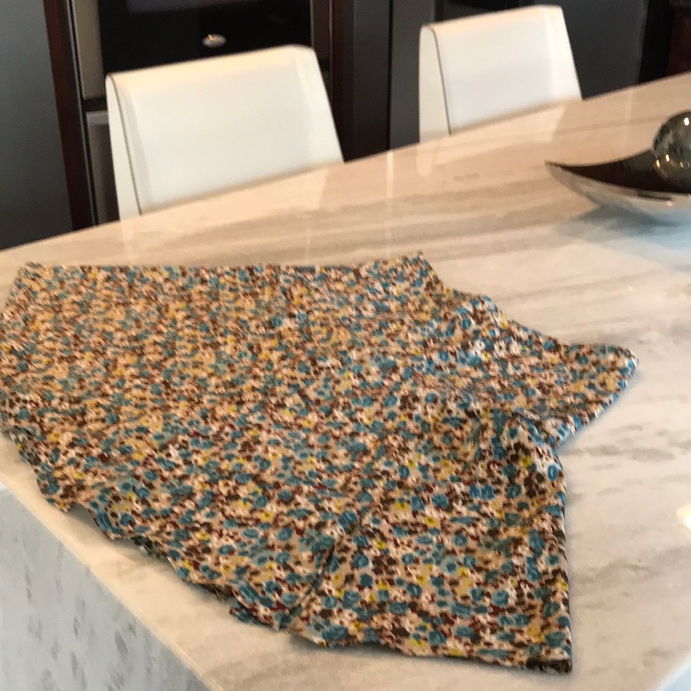 MODA International flouncy skirt size 4